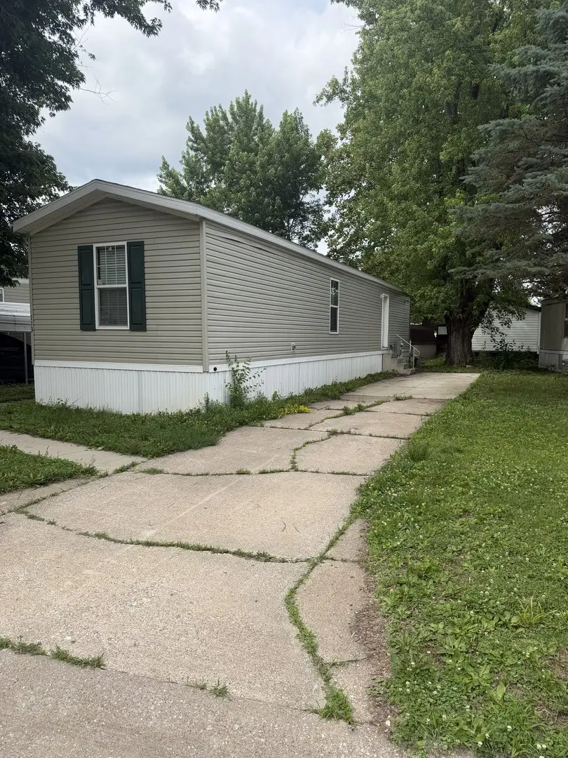7900 79th Ave Avenue W #113, Rock Island, IL 61201 - #1