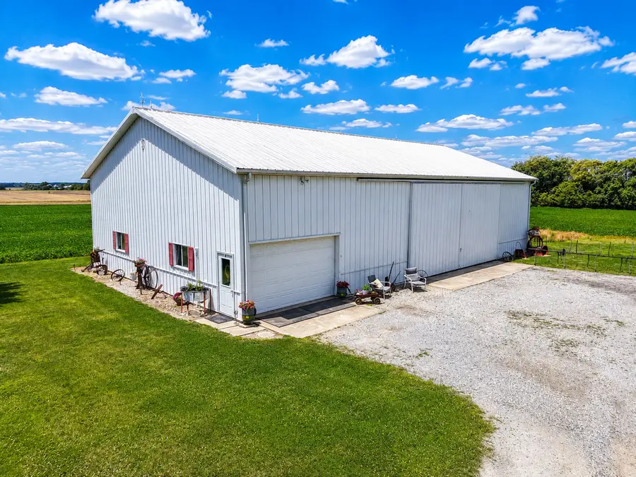 623 Pear Lane, Xenia, IL 62899 - #3