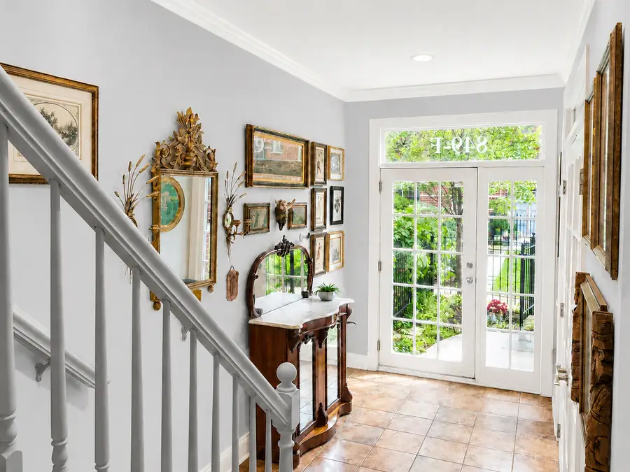 849 N May Street #F, Chicago, IL 60642 - #3