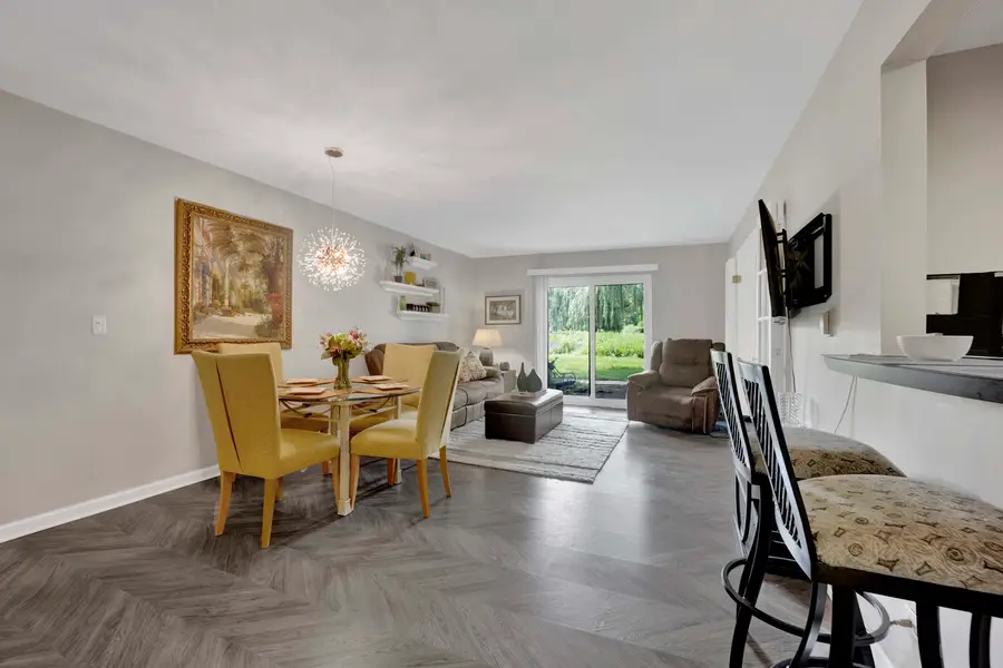 710 E Algonquin Road #J108, Arlington Heights, IL 60005 - #2