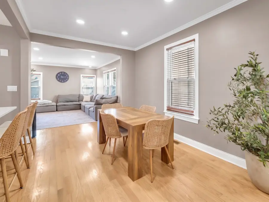 524 Highland Avenue, Oak Park, IL 60304 - #3