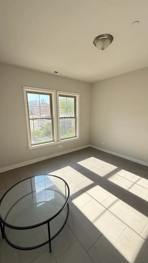 3232 S Shields Avenue, Chicago, IL 60616 - #3