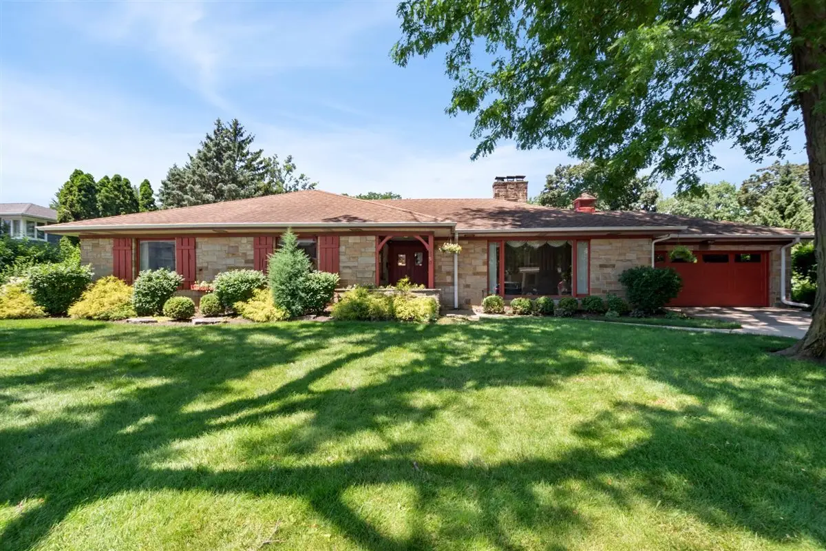 6650 N Lightfoot Avenue, Chicago, IL 60646 - #1