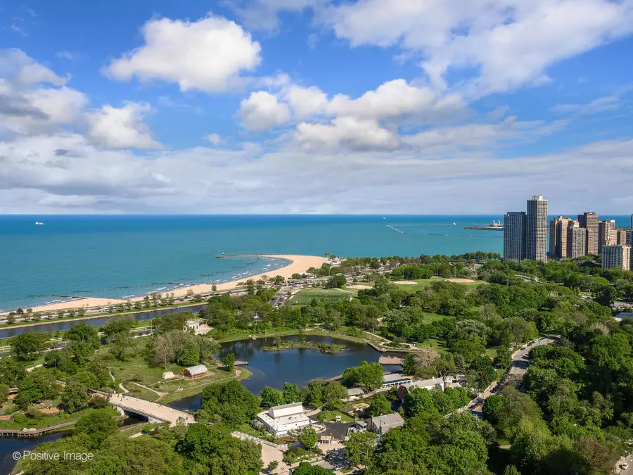 2020 N Lincoln Park West #38ML, Chicago, IL 60614 - #3