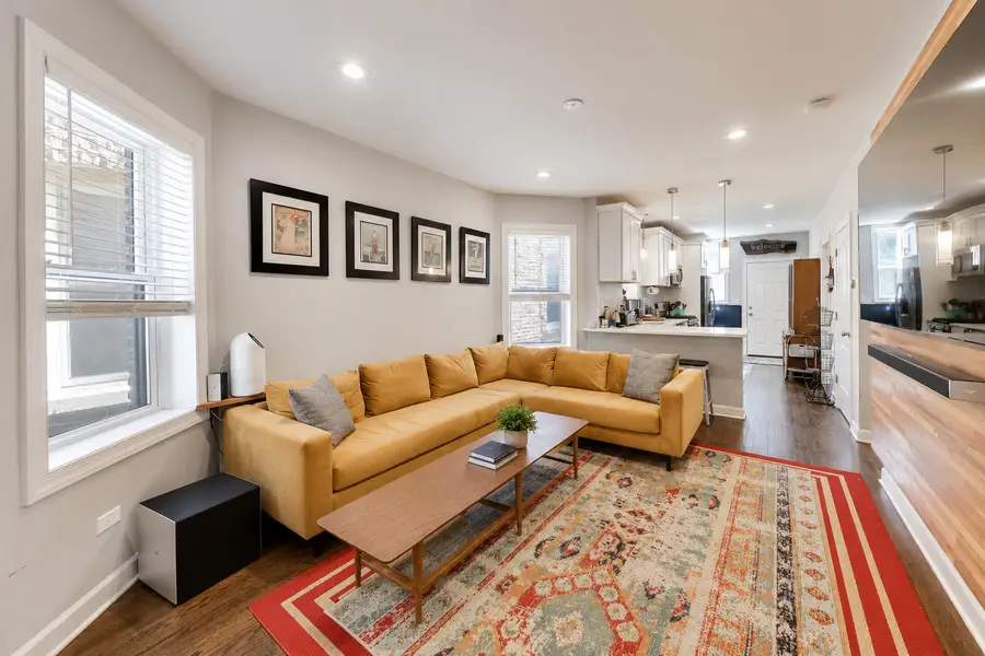 3313 N Kenneth Avenue, Chicago, IL 60641 - #2