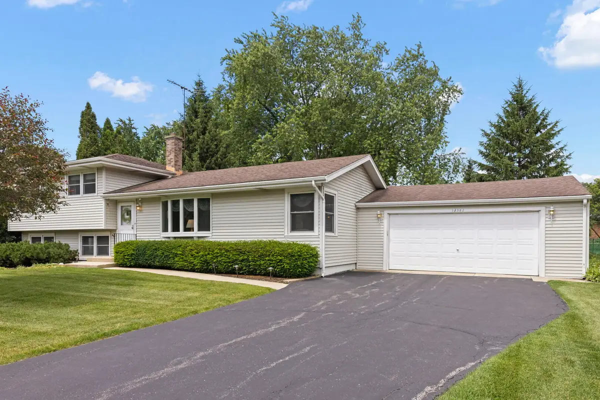 3S582 Behrs Circle Drive, Warrenville, IL 60555 - #1