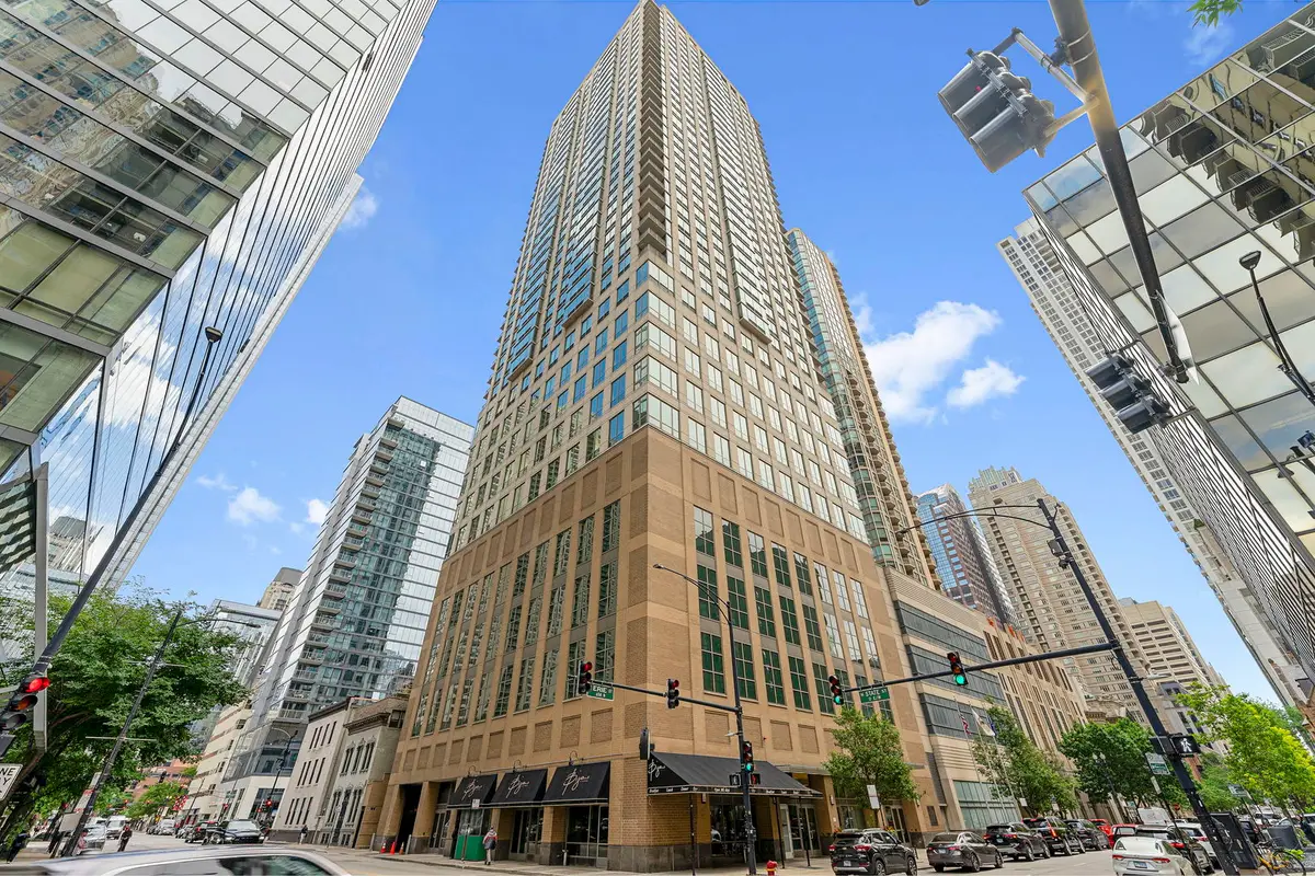 2 E Erie Street #3706, Chicago, IL 60611 - #1
