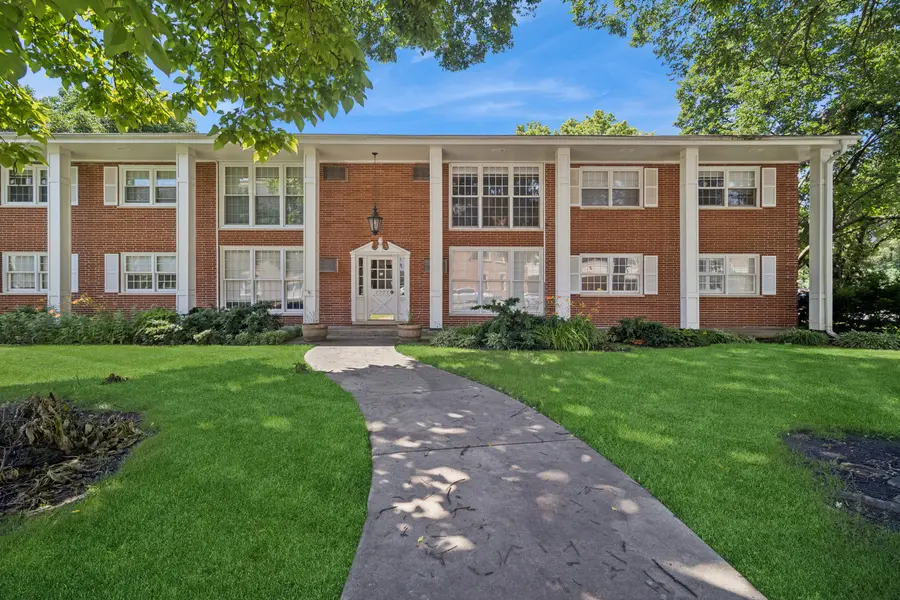 1777 Dewes Street #F, Glenview, IL 60025 - #2