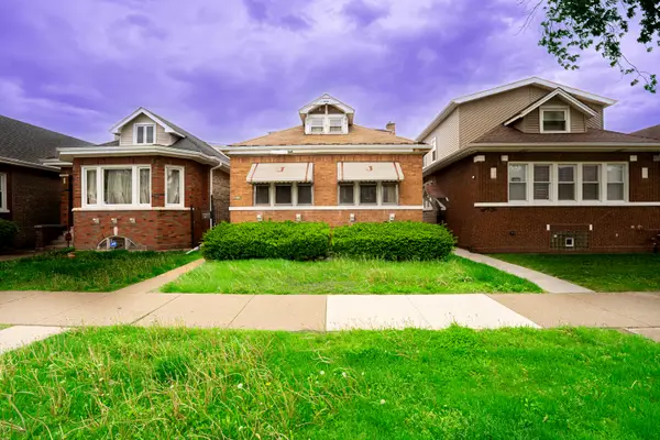 8014 S Perry Avenue, Chicago, IL 60620
