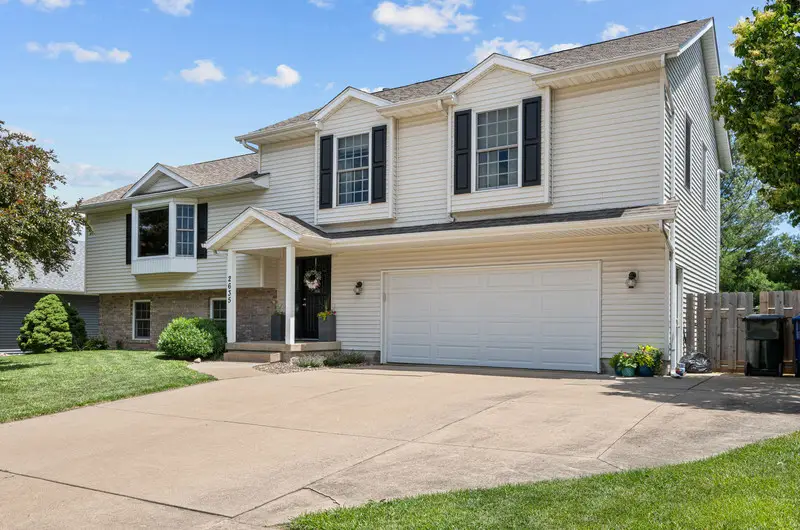2635 N Stark Street, Davenport, IA 52804 - #2