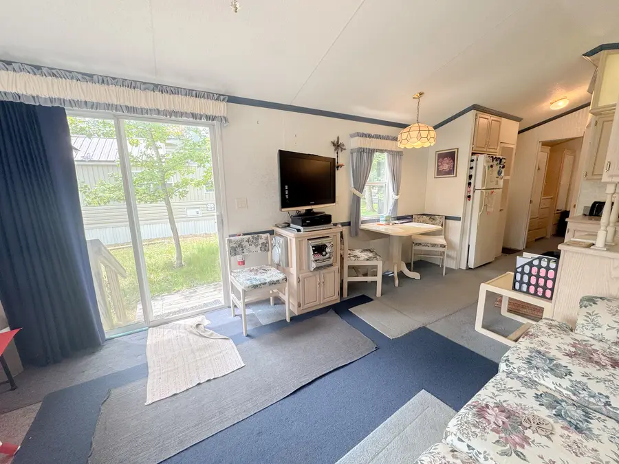 2/160 Woodhaven, Sublette, IL 61367 - #3