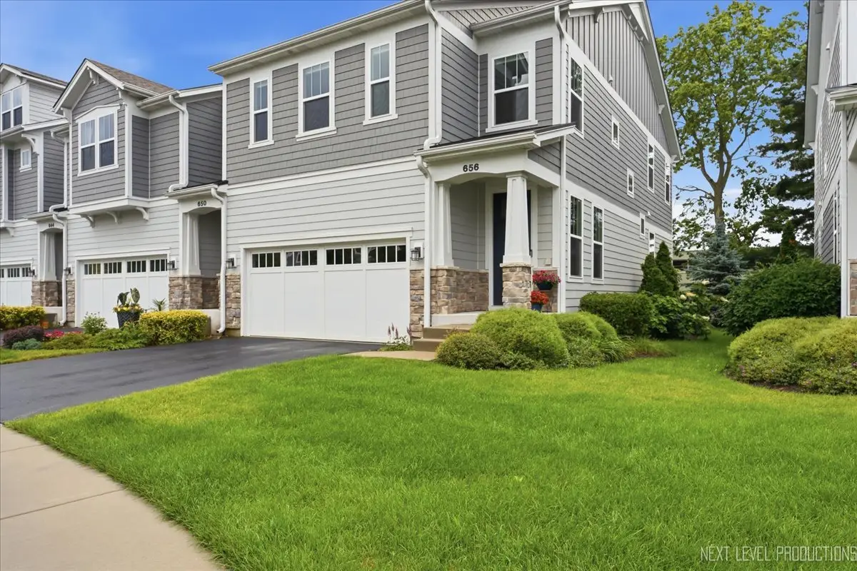 656 Riverbank Drive, Geneva, IL 60134 - #1