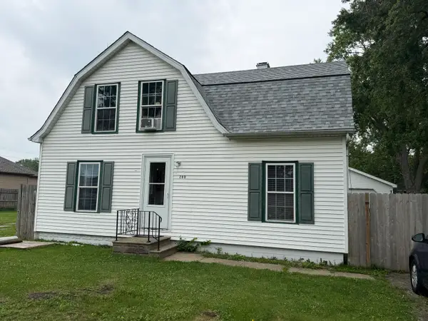 260 N Madison Avenue N, Bradley, IL 60915