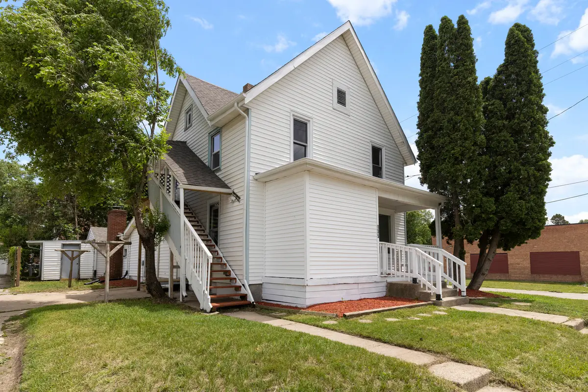 135 S 8th Street, South Beloit, IL 61080 - #1
