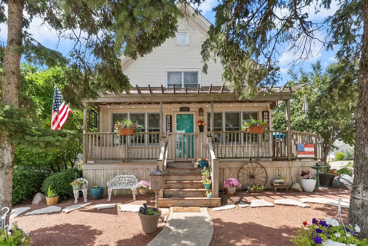 1084 Main Street, Antioch, IL 60002 - #1