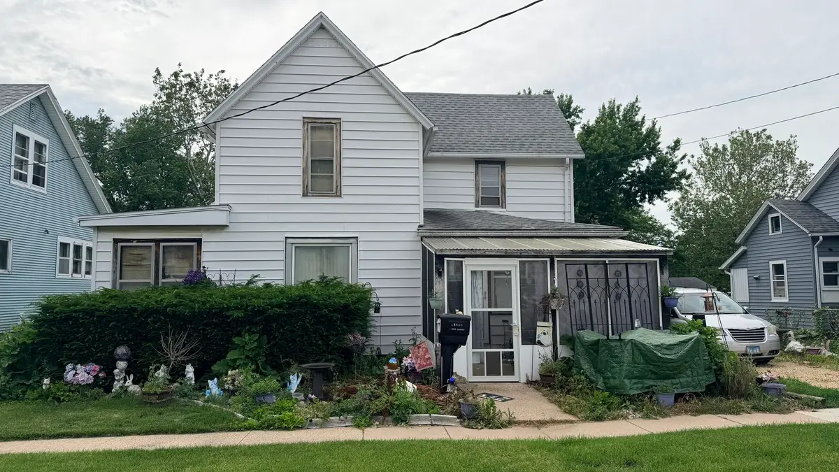 4 S Mulberry Avenue, Mount Morris, IL 61054 - #1