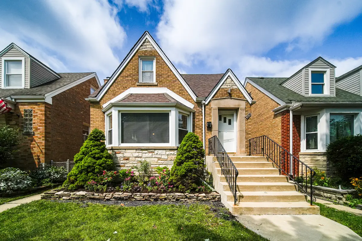 3230 N Neva Avenue, Chicago, IL 60634 - #1