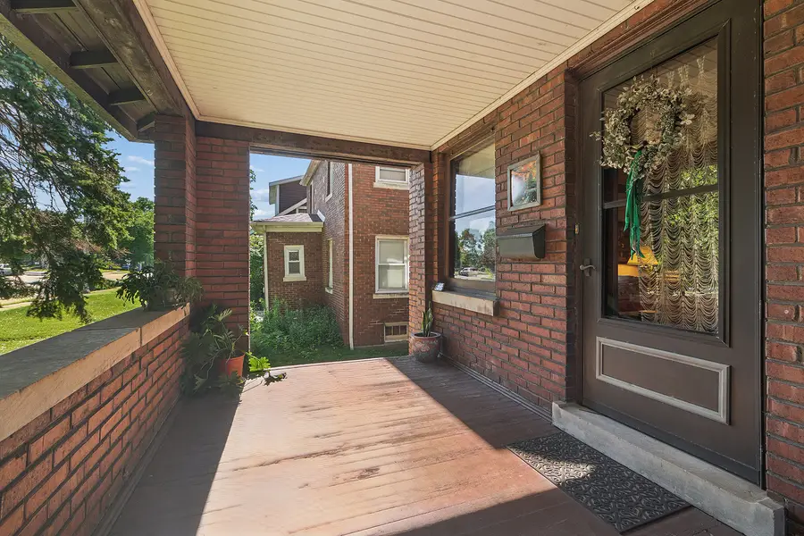 2636 Burr Oak Avenue, Blue Island, IL 60406 - #3