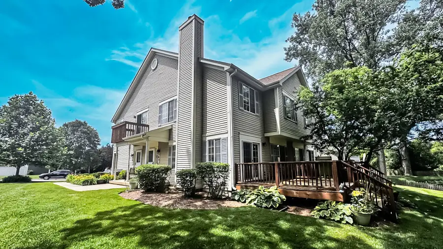 263 S Collins Street, South Elgin, IL 60177 - #2