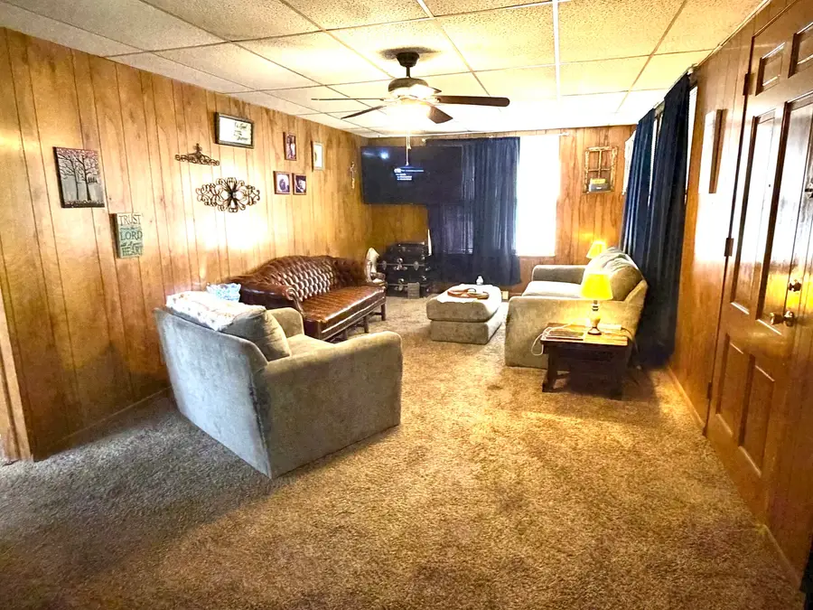 309 Leafland Avenue, Centralia, IL 62801 - #3