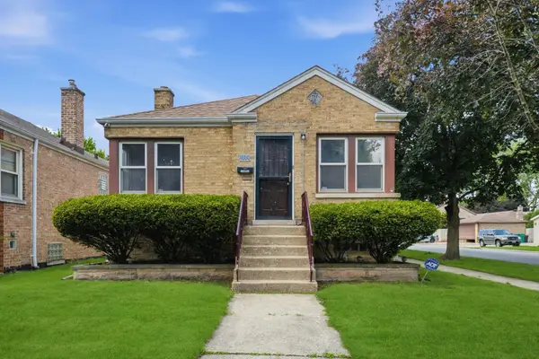 4000 Clarence Avenue, Berwyn, IL 60402