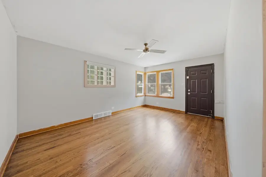 4000 Clarence Avenue, Berwyn, IL 60402 - #3