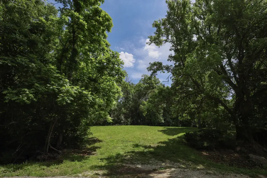 410 N Kruse Road, Mount Zion, IL 62549 - #2