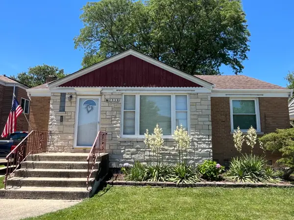 2336 S 5th Avenue, North Riverside, IL 60546