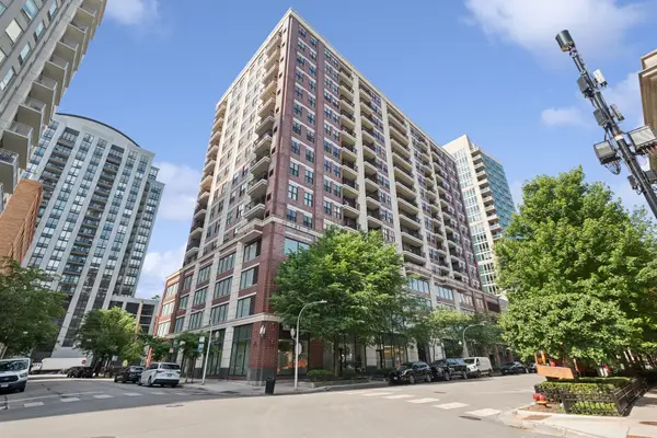 451 W Huron Street #1501, Chicago, IL 60654