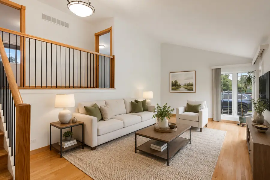 427 E Atwater Avenue, Elmhurst, IL 60126 - #3