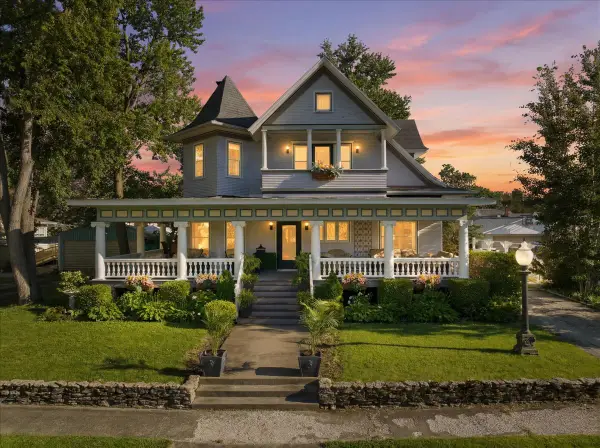 305 W Elm Street, Fairbury, IL 61739