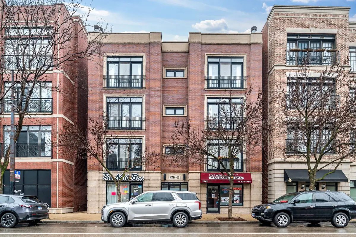 Address Withheld By Seller, Chicago, IL 60618 - #1
