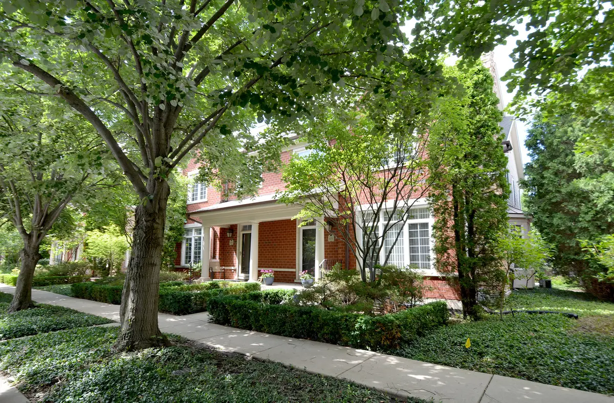 4270 Linden Tree Lane, Glenview, IL 60026 - #1