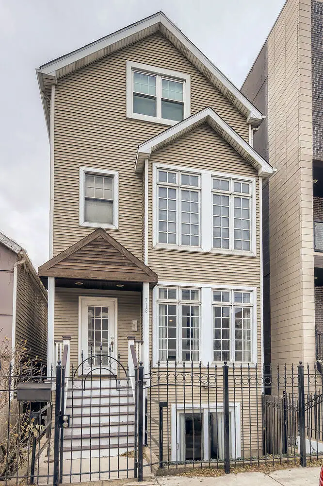 718 N Willard Court #2, Chicago, IL 60642 - #1