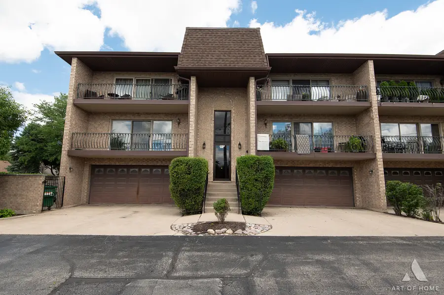 9839 Natoma Avenue #5, Chicago Ridge, IL 60415 - #2