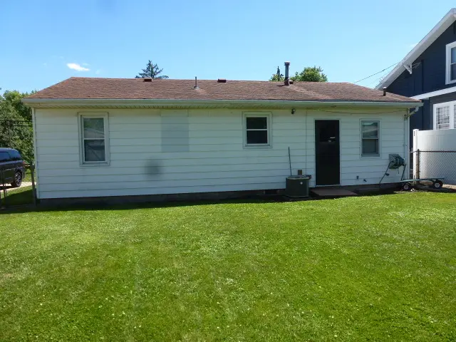 1015 E. Main Street, Clinton, IL 61727 - #2