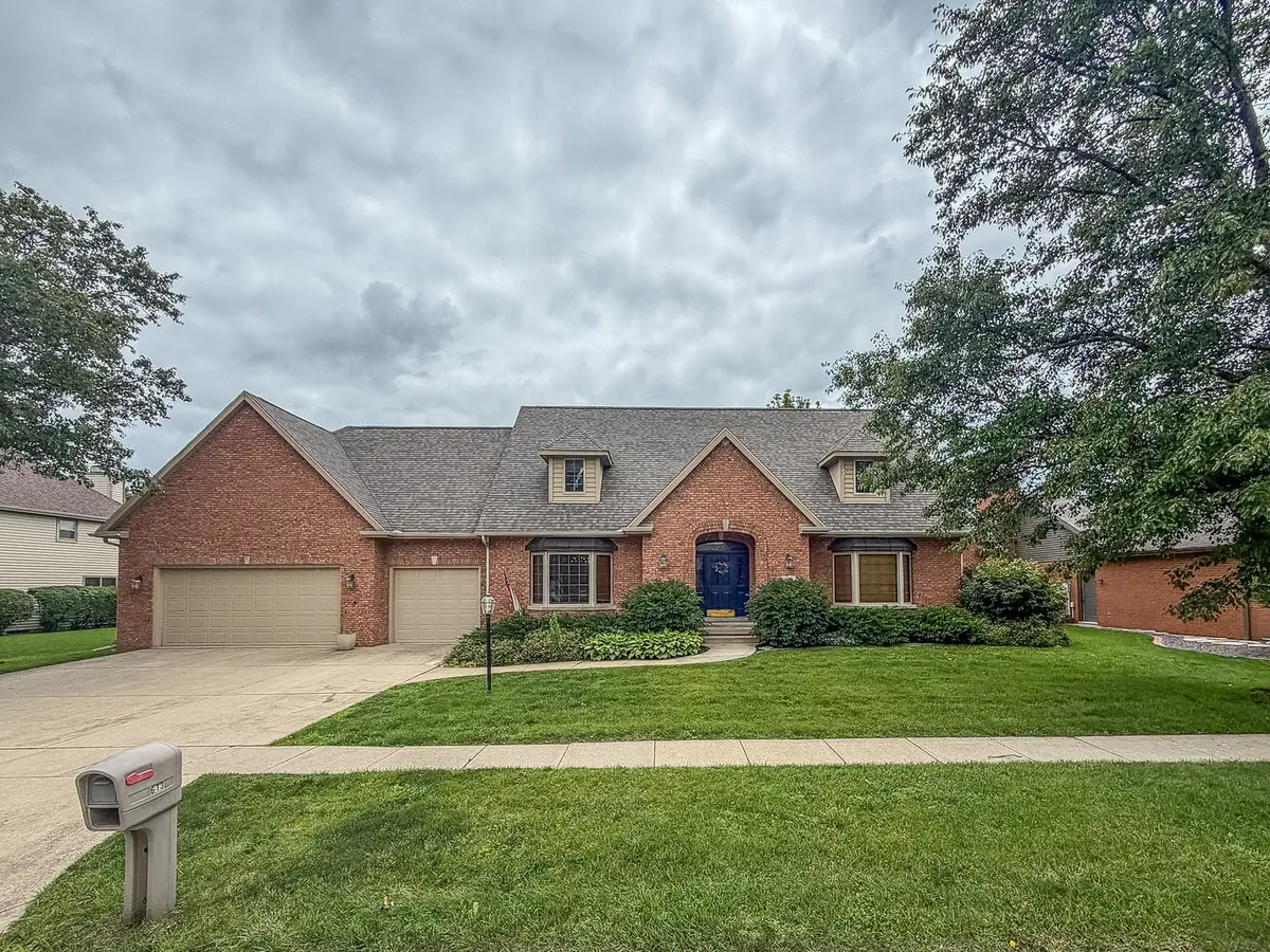 613 Pittsfield Drive, Champaign, IL 61822 - #1
