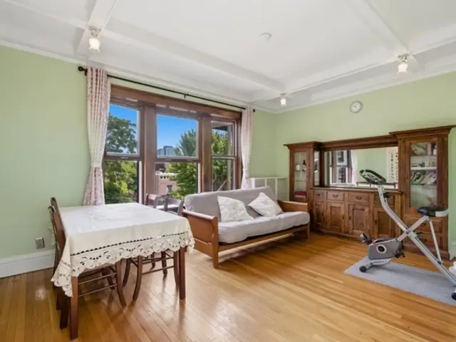 1446 E 56th Street #3, Chicago, IL 60637 - #2