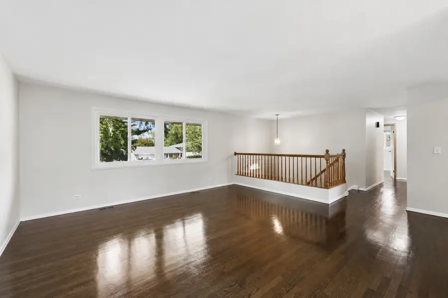 Address Withheld By Seller, Schaumburg, IL 60193 - #2