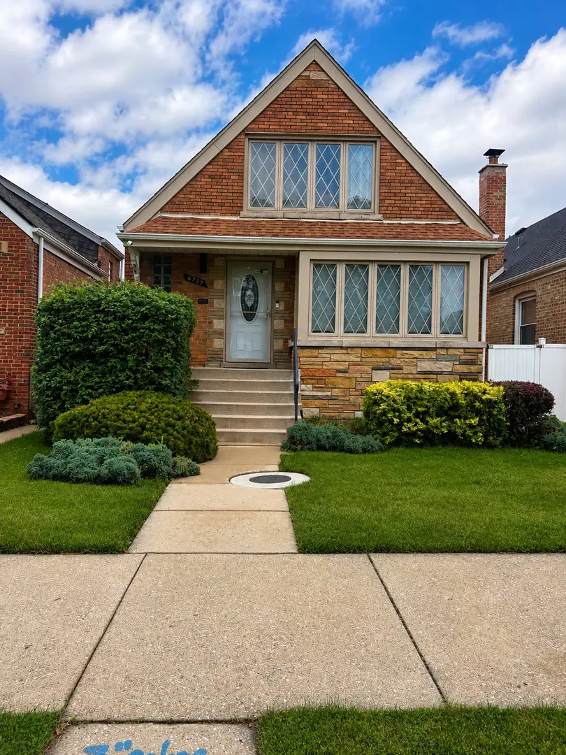 6737 S Kenneth Avenue, Chicago, IL 60629 - #1