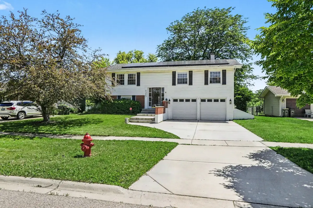 1355 Devonshire Lane, Hoffman Estates, IL 60169 - #1
