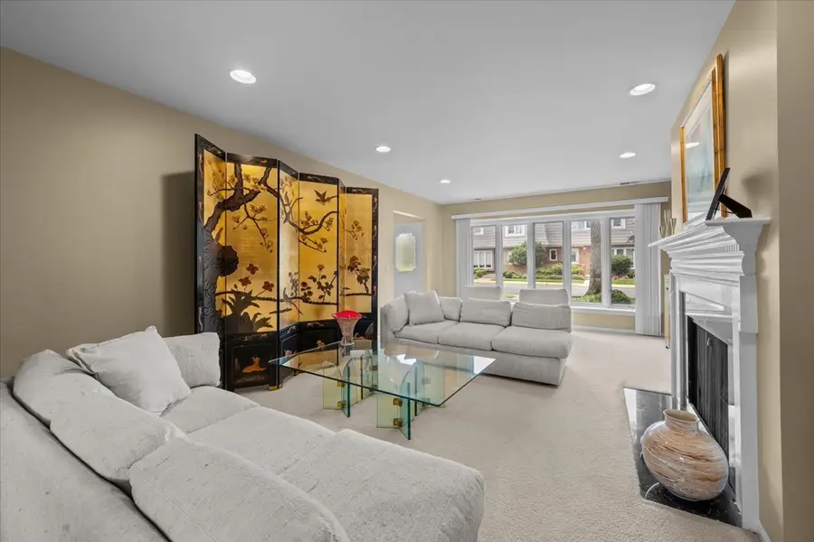 Address Withheld By Seller, Highland Park, IL 60035 - #3