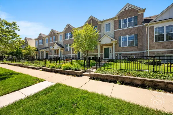 1739 Maple Avenue, Hanover Park, IL 60133