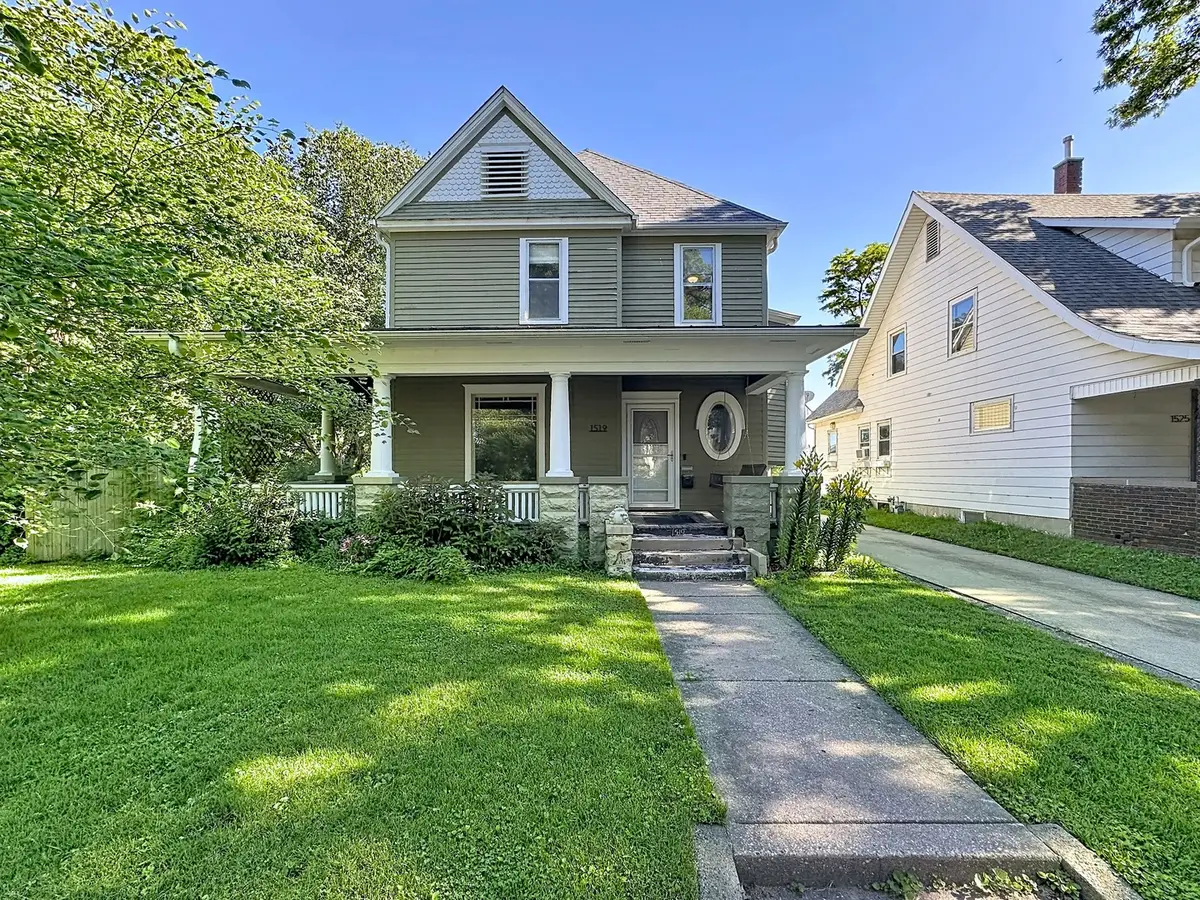 1519 11th Avenue, Moline, IL 61265 - #1