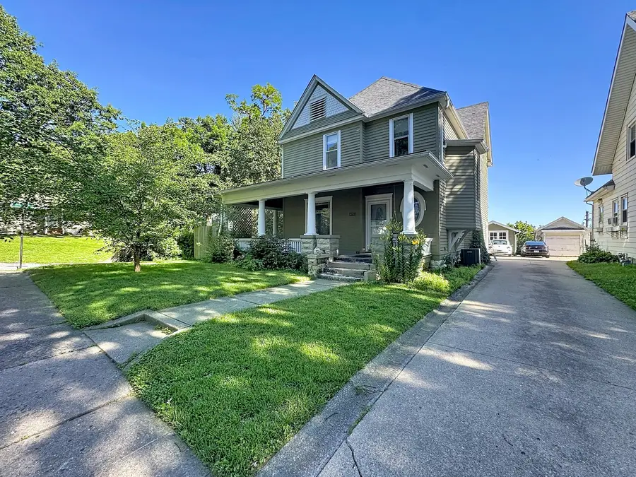 1519 11th Avenue, Moline, IL 61265 - #2