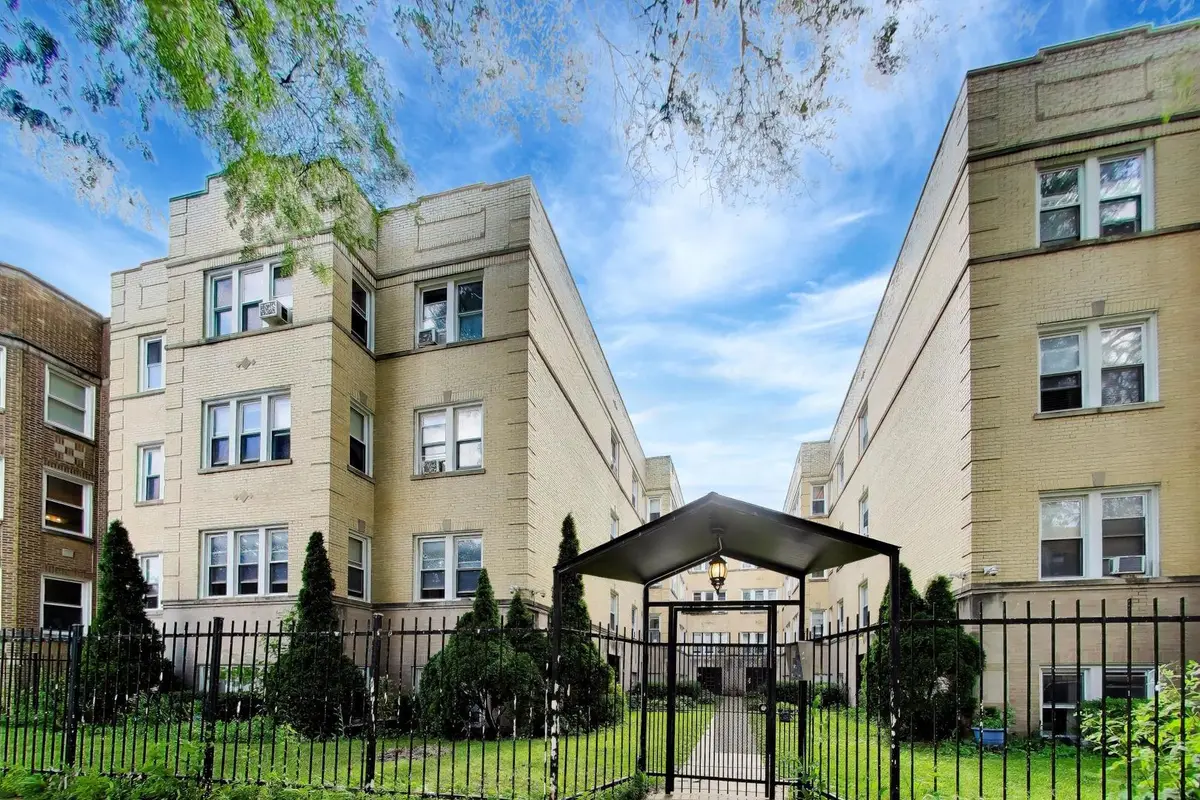 6446 N Claremont Avenue #G, Chicago, IL 60645 - #1