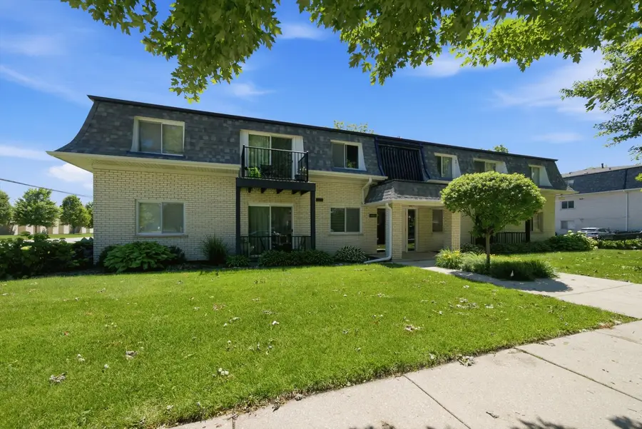 9601 S Karlov Avenue #101, Oak Lawn, IL 60453 - #2