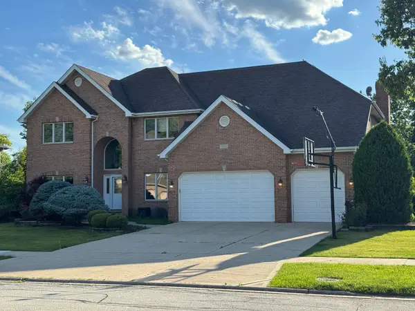 336 Tuttle Drive, Bloomingdale, IL 60108