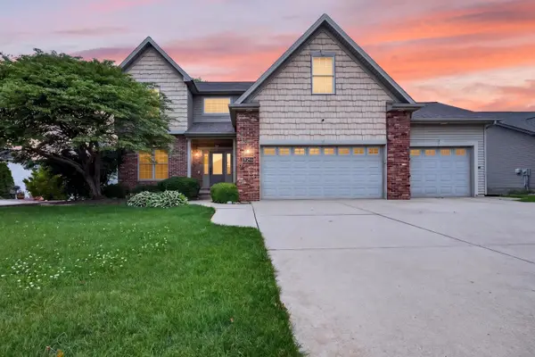2713 Piney Run, Bloomington, IL 61705