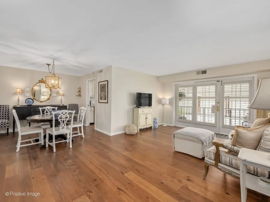 326 Park Avenue #2, Clarendon Hills, IL 60514 - #2